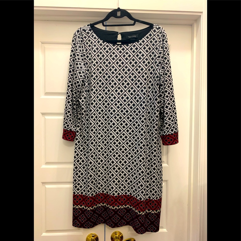 Like New White House/Black Market fully-lined tunic Size XL